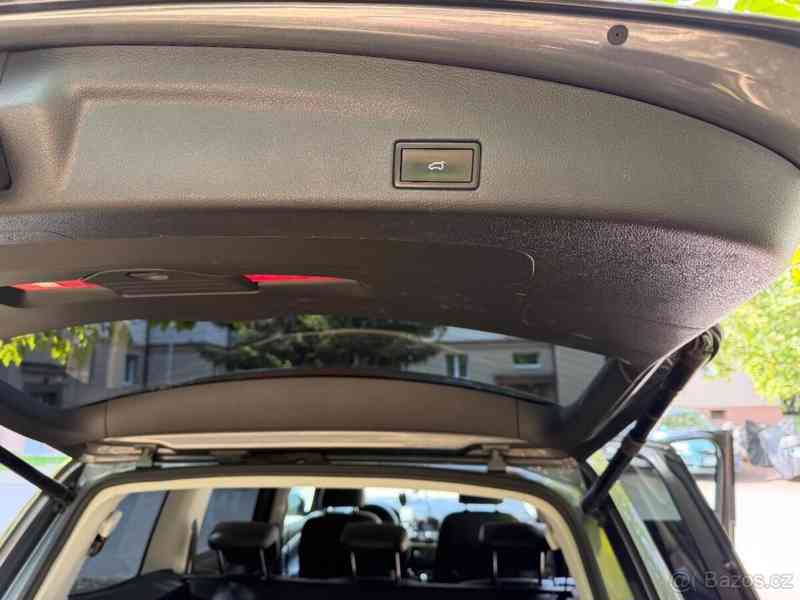 Seat Alhambra 2,0 - foto 12
