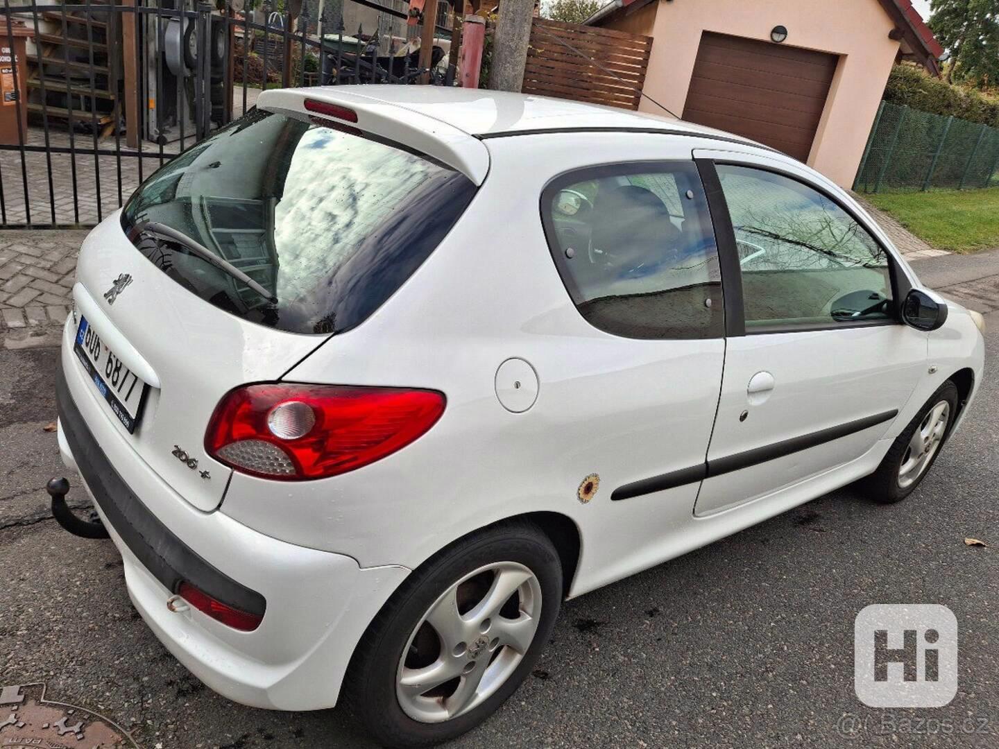 Peugeot 206 1,4   +, 1,4l , 2010 - foto 1