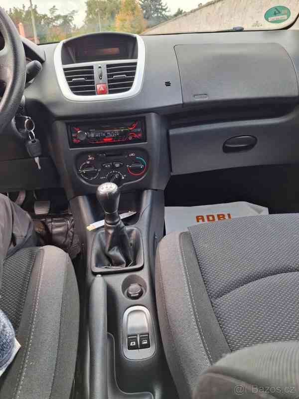 Peugeot 206 1,4   +, 1,4l , 2010 - foto 6