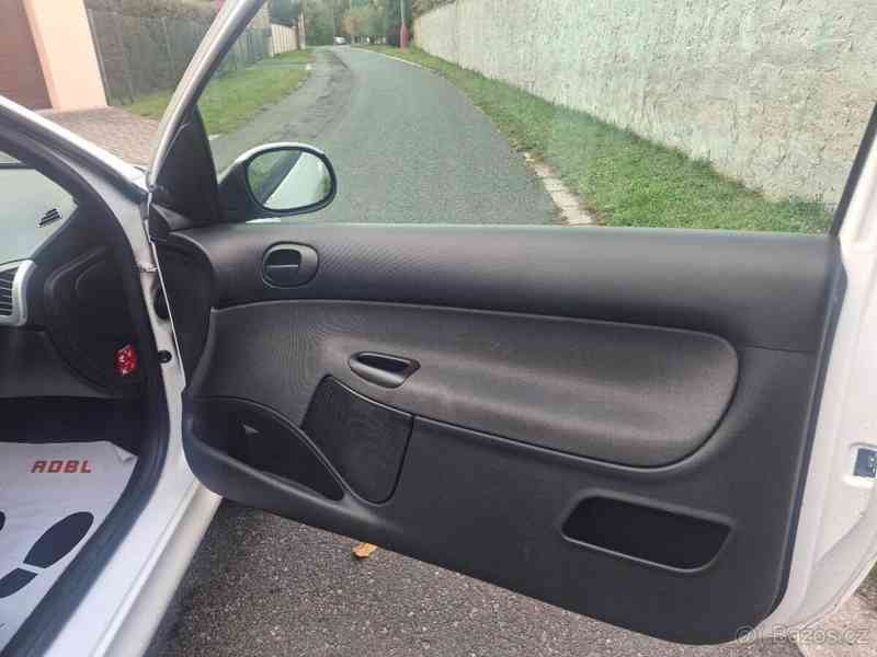 Peugeot 206 1,4   +, 1,4l , 2010 - foto 9