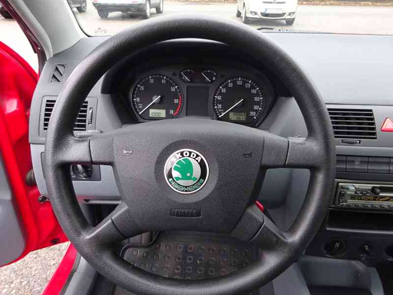 Škoda Fabia 1.4 MPI r.v.2002 stk:8/2024  - foto 9