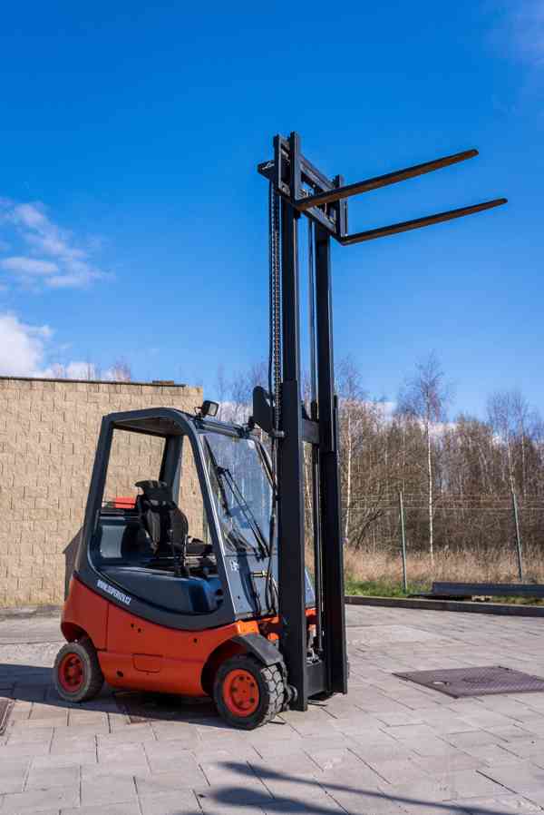 Vysokozdvižný vozík Linde H16T-03 - foto 4