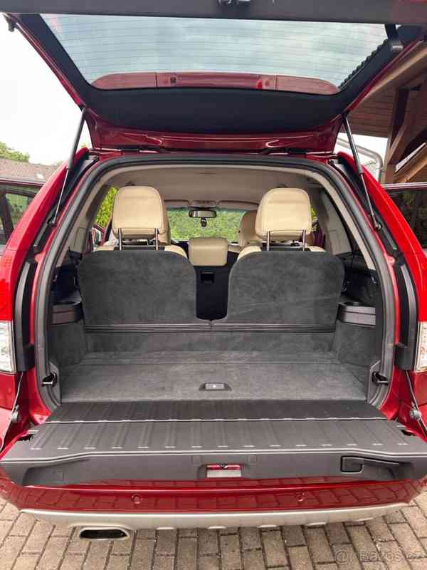Volvo XC90 2,4   D5 AWD, 147 Kw, ČR 101700 Km - foto 4