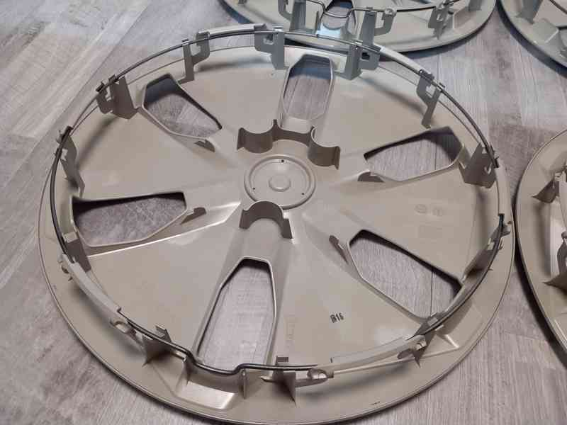 Poklice VW, 7T0 601 147, NOVE - foto 5