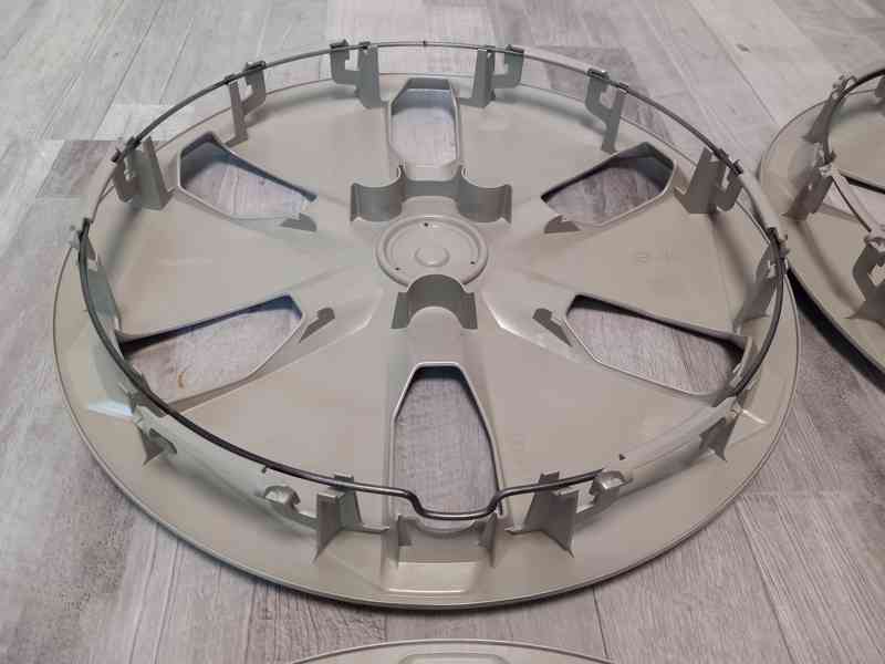 Poklice VW, 7T0 601 147, NOVE - foto 4