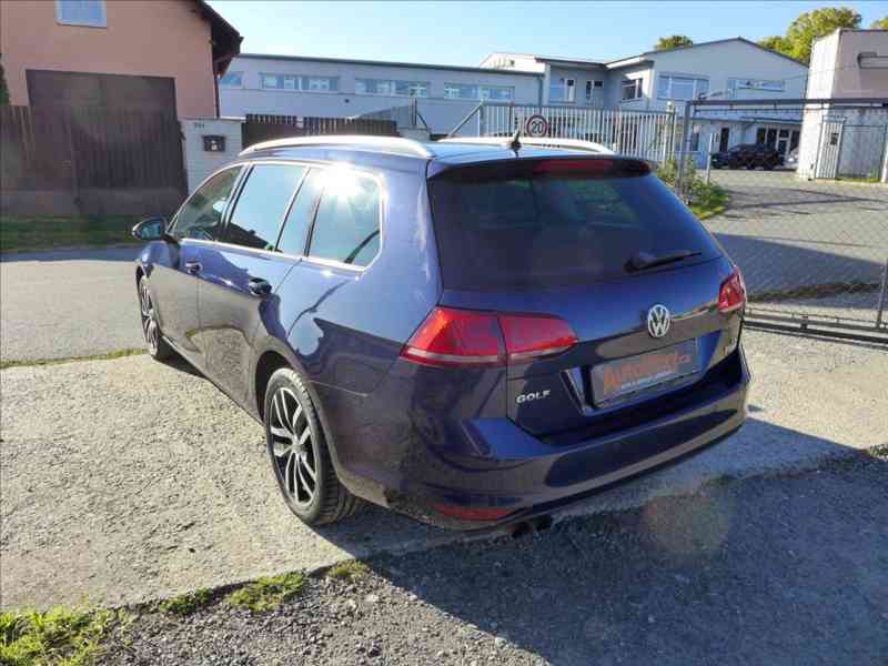 Volkswagen Golf 1,4 TSI VÝHŘEV MASÁŽ TAŽNÉ - foto 7