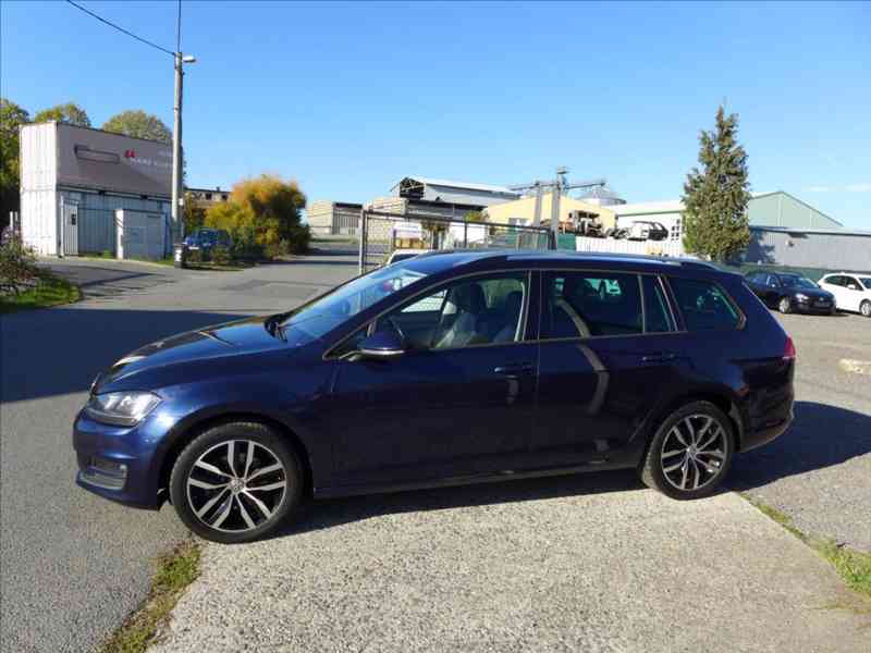 Volkswagen Golf 1,4 TSI VÝHŘEV MASÁŽ TAŽNÉ - foto 8