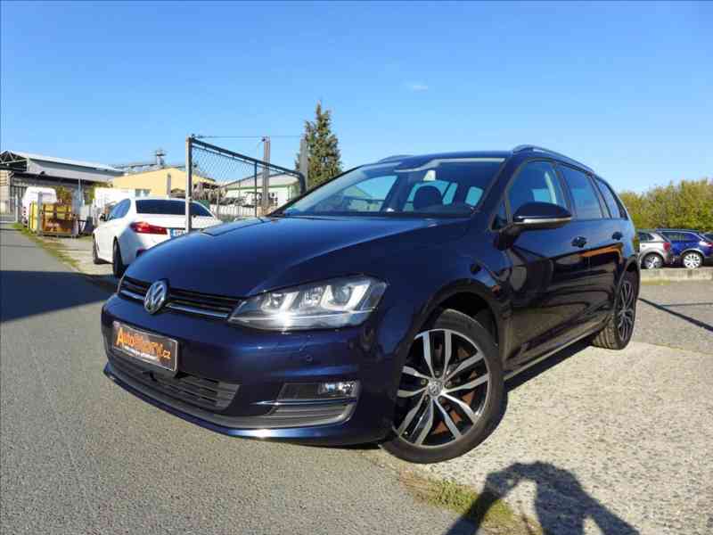 Volkswagen Golf 1,4 TSI VÝHŘEV MASÁŽ TAŽNÉ - foto 1