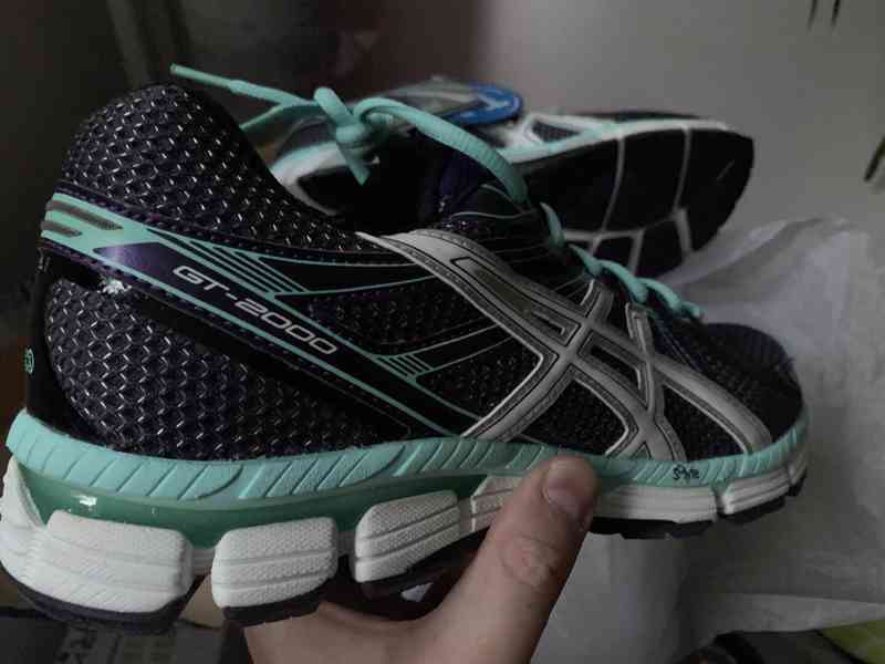 Nové boty na běh, Asics gel Gt2000 vel44 28cm - foto 4