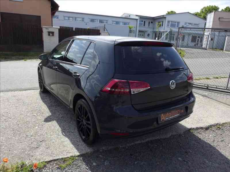 Volkswagen Golf 1,2 TSI HIGHLINE, 1.MAJITEL - foto 4