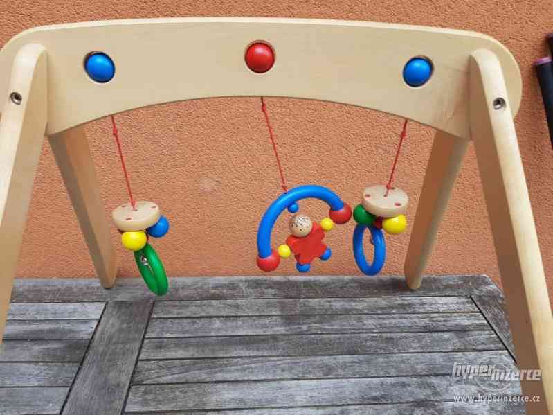 Dětská dřevěná hrazdička Selecta - foto 7