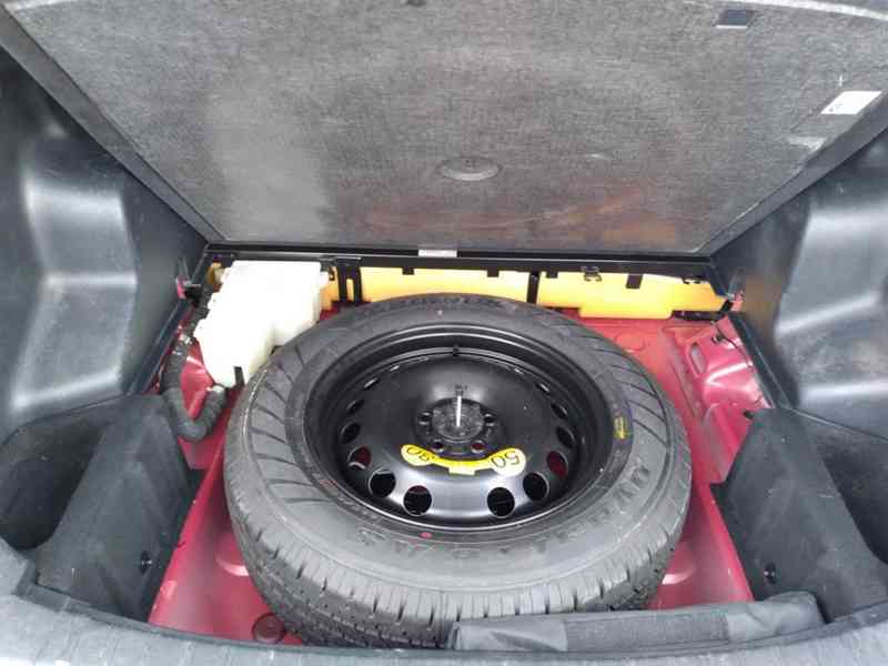 LAND ROVER FREELANDER 2 2.2 TD4 S - foto 30