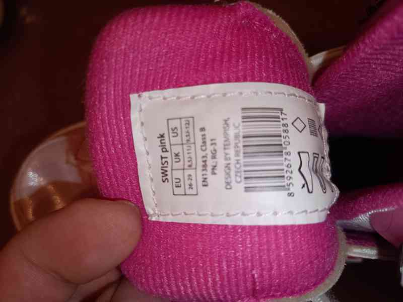 Kolečkové inline brusle  - foto 7