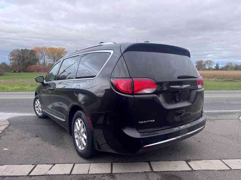 Chrysler Pacifica 3,6 Touring L Nehavarováno 2019 DPH - foto 3