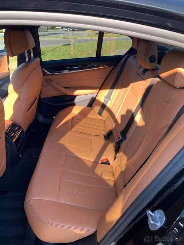 BMW Řada 5 3,0   530 xdrive - foto 9