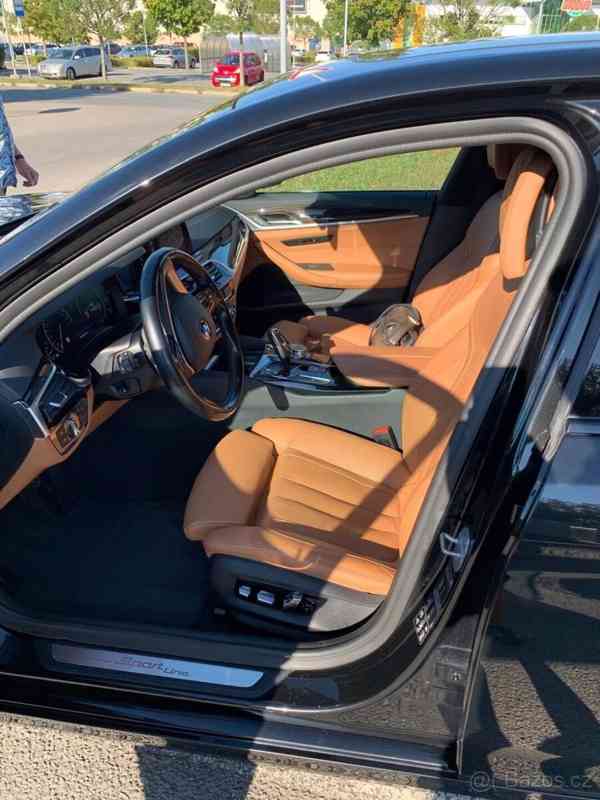 BMW Řada 5 3,0   530 xdrive - foto 8
