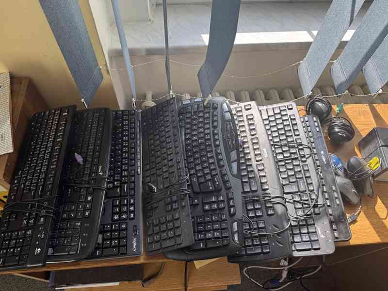 Prodej SOUBORU elektroniky – ABS stavební společnost s.r.o. - foto 14