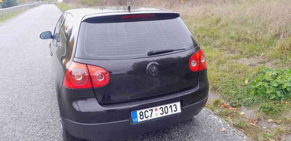 VW Golf 1,4 - foto 2