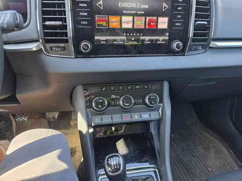 Škoda Karoq 1.5 TSI 110 kW, 2023, 31 436 km - foto 4