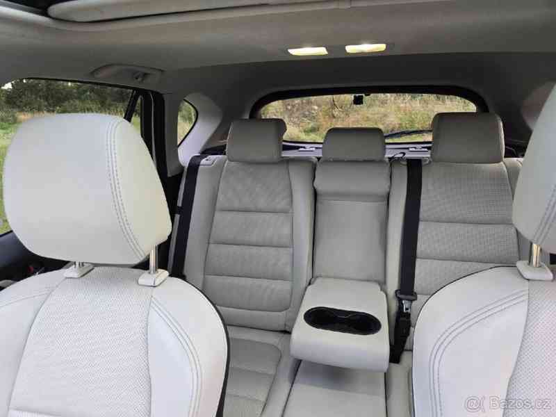 Mazda CX-5 2,2   4x4, 2,2D Automat, bílá kůže - foto 20
