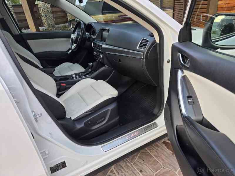 Mazda CX-5 2,2   4x4, 2,2D Automat, bílá kůže - foto 14
