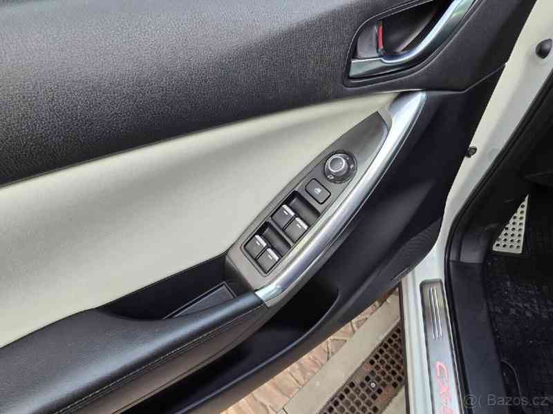 Mazda CX-5 2,2   4x4, 2,2D Automat, bílá kůže - foto 15