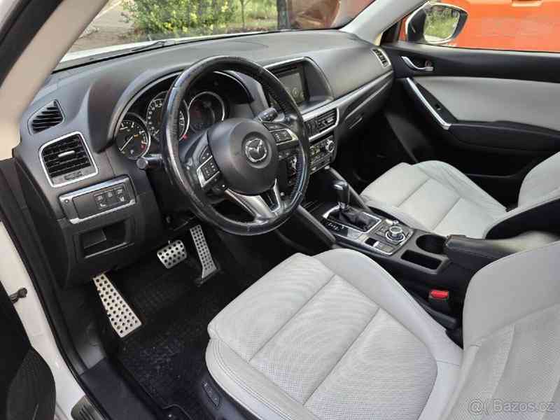 Mazda CX-5 2,2   4x4, 2,2D Automat, bílá kůže - foto 17