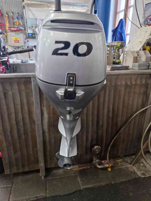 závěsný motor HONDA BF20D - foto 7