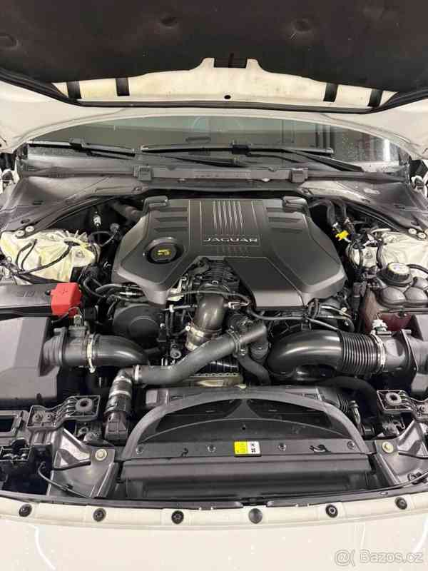 Jaguar XF 3,0 S 30d sportbrake - foto 10