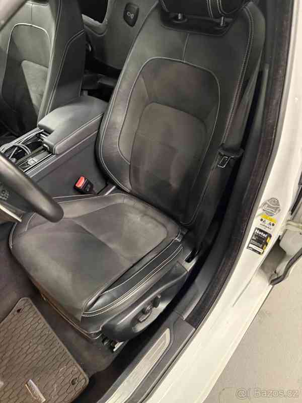 Jaguar XF 3,0 S 30d sportbrake - foto 13