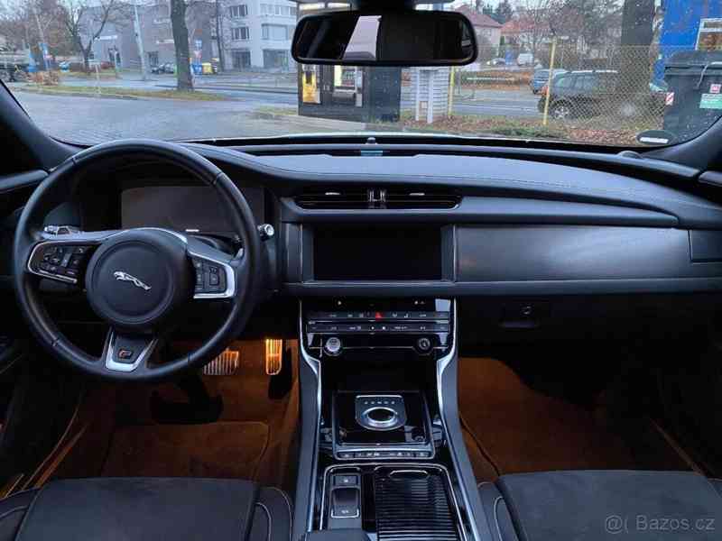 Jaguar XF 3,0 S 30d sportbrake - foto 14