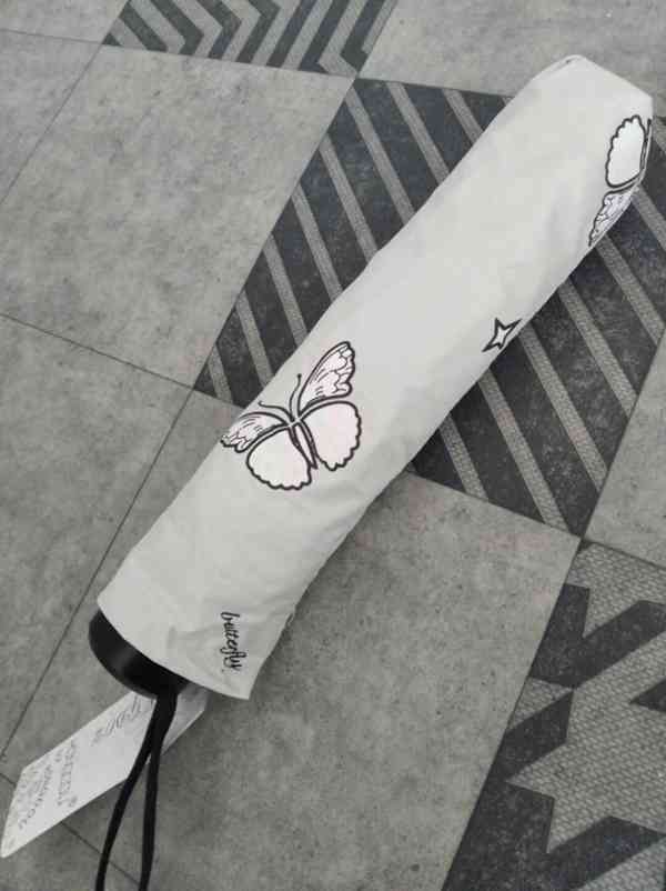 Nový skládací oboustranný deštník BUTTERFLY, obal - foto 2