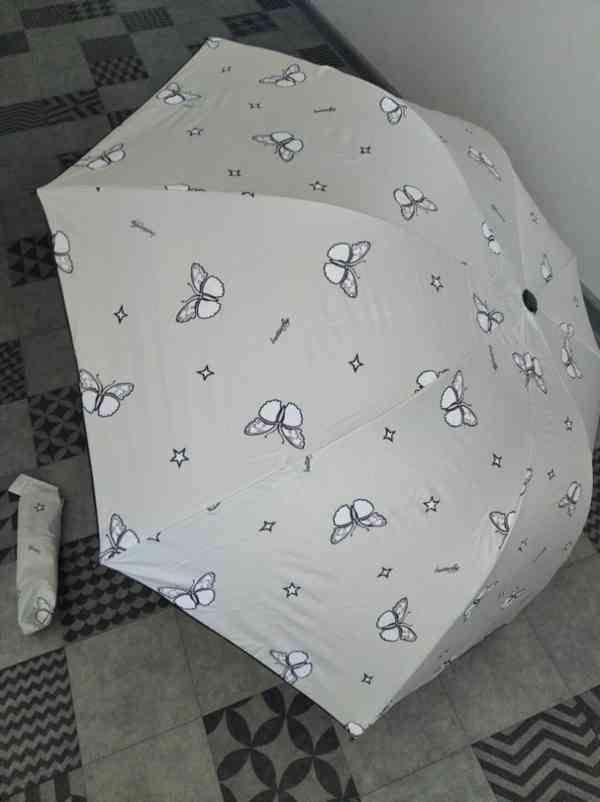 Nový skládací oboustranný deštník BUTTERFLY, obal - foto 1