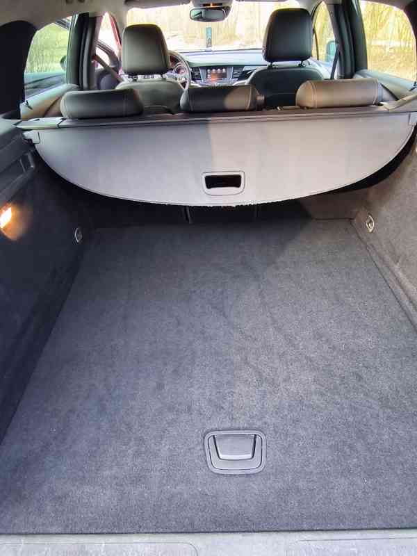 Opel Astra ST 1.2 Turbo 145PS FACELIFT – TOP výbava - foto 17