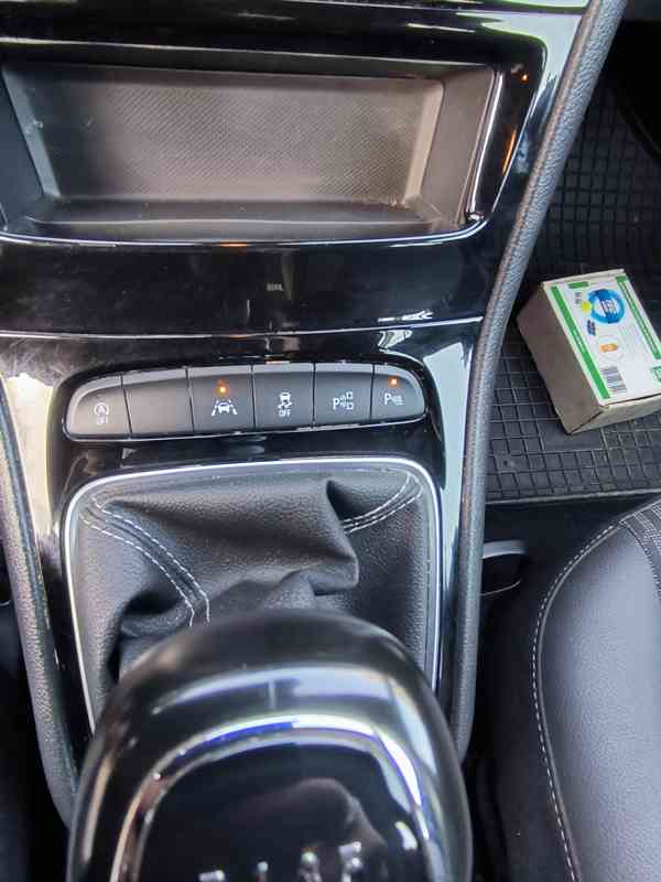 Opel Astra ST 1.2 Turbo 145PS FACELIFT – TOP výbava - foto 14