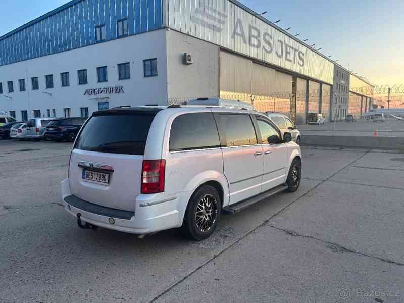 Chrysler Grand Voyager 3,8 - foto 4