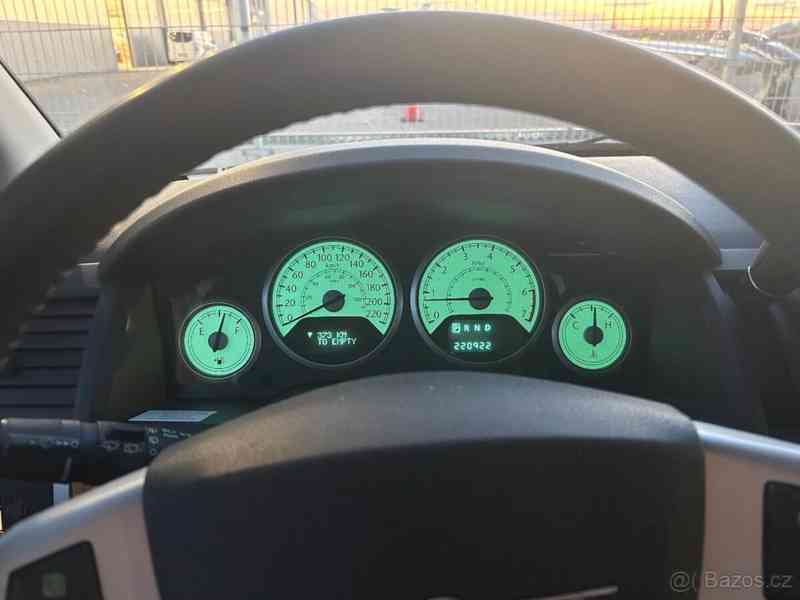 Chrysler Grand Voyager 3,8 - foto 15