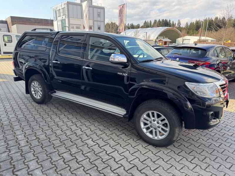 Toyota Hilux Double Cab 2.5D4D 106kw - foto 10