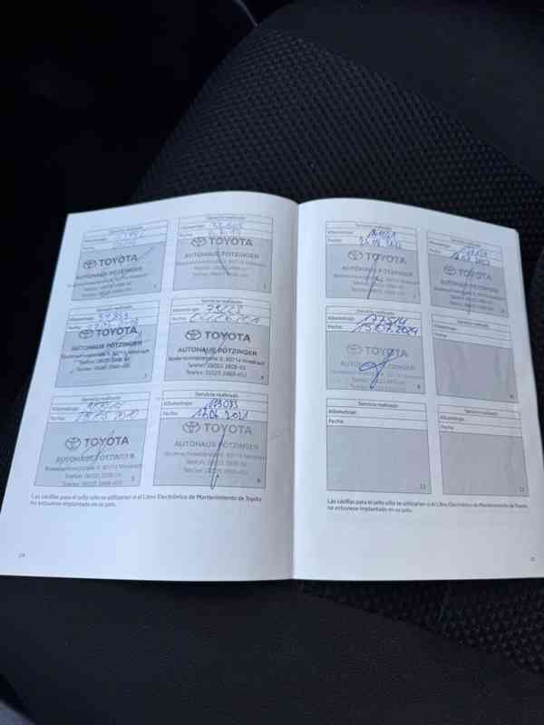 Toyota Hilux Double Cab 2.5D4D 106kw - foto 5