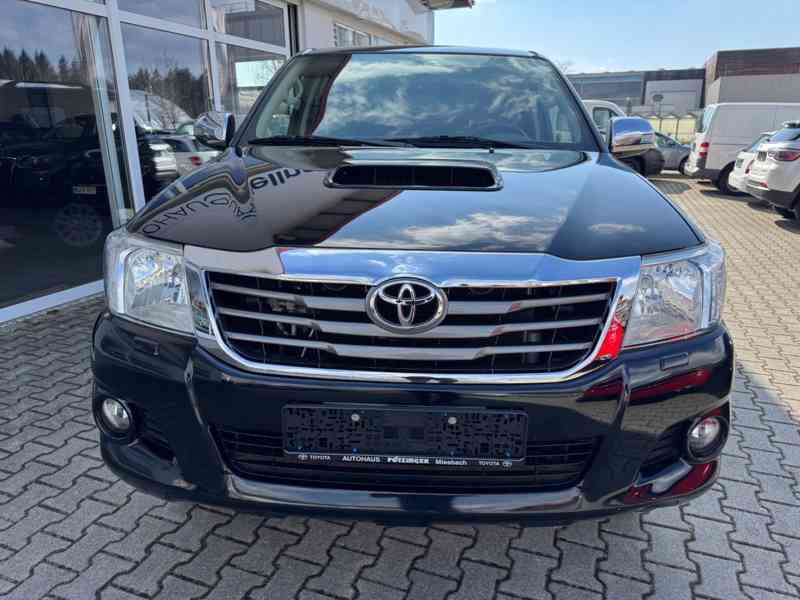 Toyota Hilux Double Cab 2.5D4D 106kw - foto 6