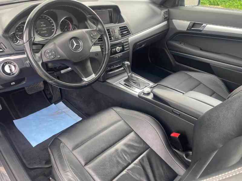 MERCEDES E220CDi - foto 4
