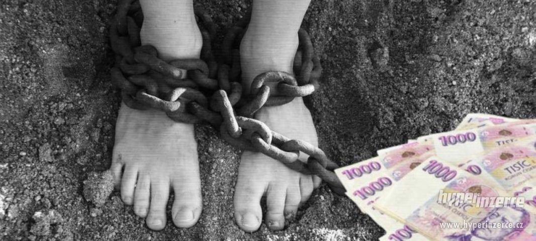 Finanční otrok pro mladou slečnu - foto 1