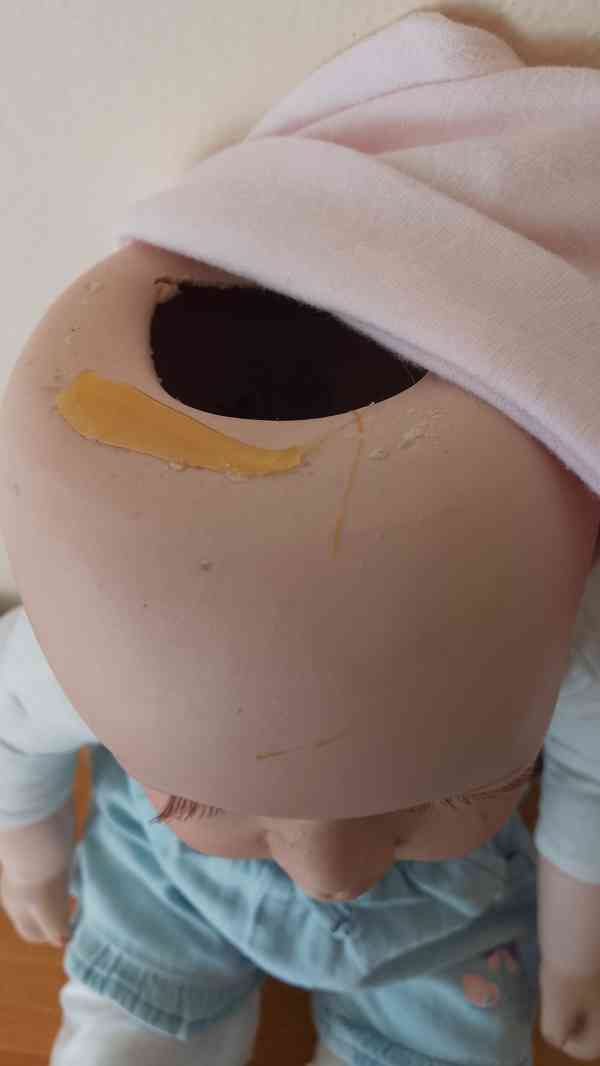 Porcelánová panenka  - foto 2