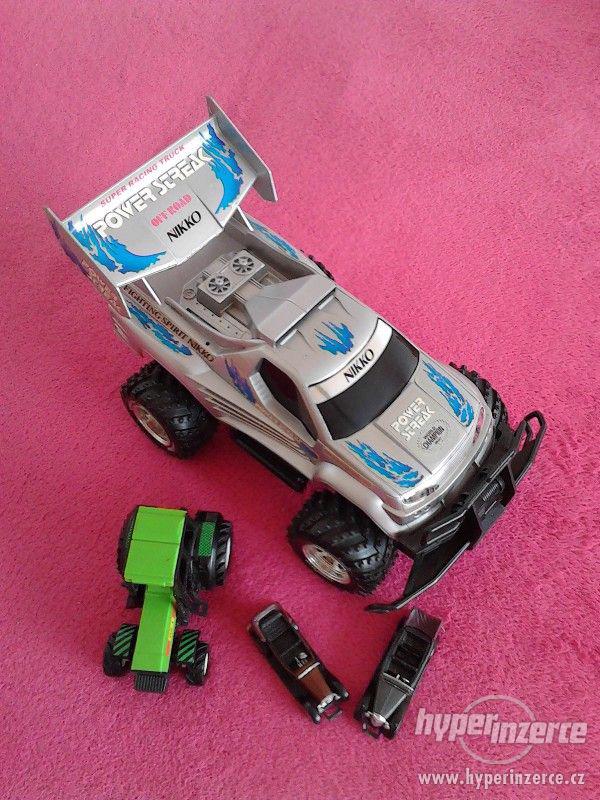 Sportovní auto - foto 1