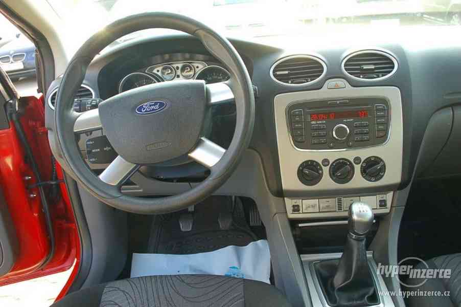 Ford Focus Cabrio Trend 74kW benzín - foto 11