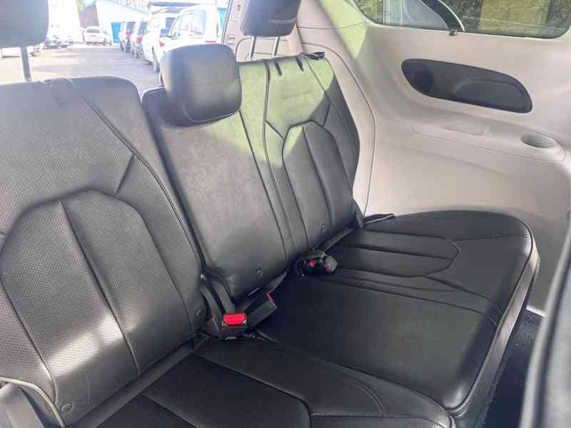 Chrysler Pacifica 3,6 Hybrid Radar Limited DVD 2019 - foto 10