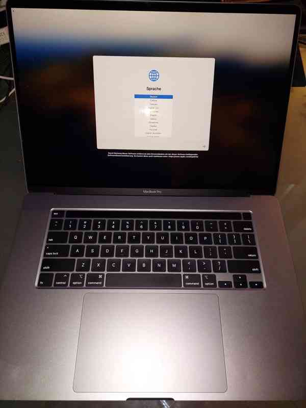 Apple MacBook Pro 16 - foto 1