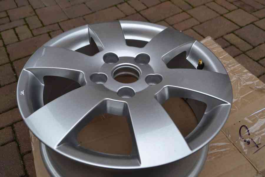Prodám 3 ks nový alu disk R15 Deimos, Škoda Octavia II. - foto 2