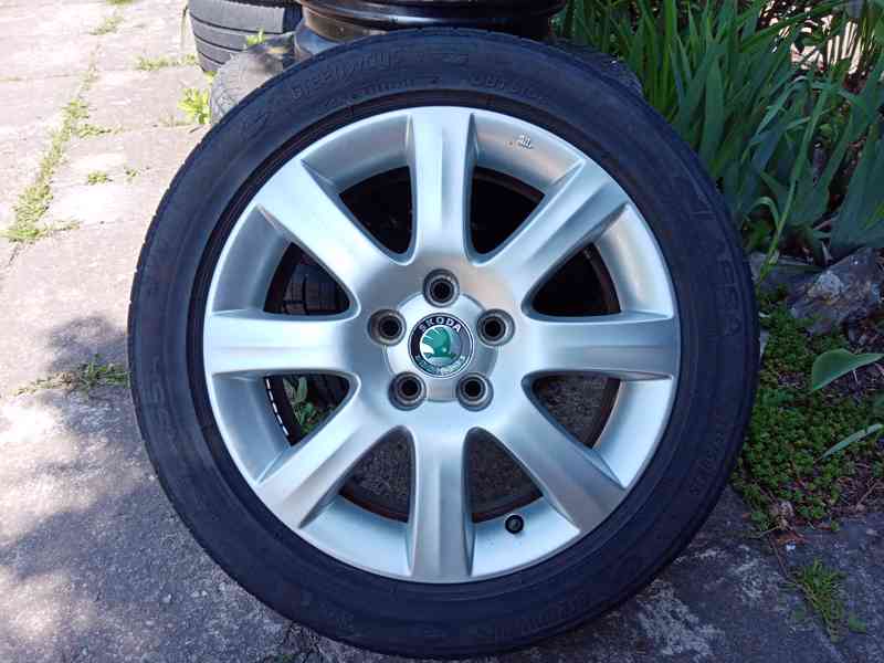 Obutá alu kola 15ky 5x100 ŠKODA VW SEAT AUDI - dobírka možná - foto 2