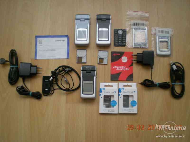 Nokia N90 - historické telefony z r.2005 od ceny 950,-Kč - foto 1